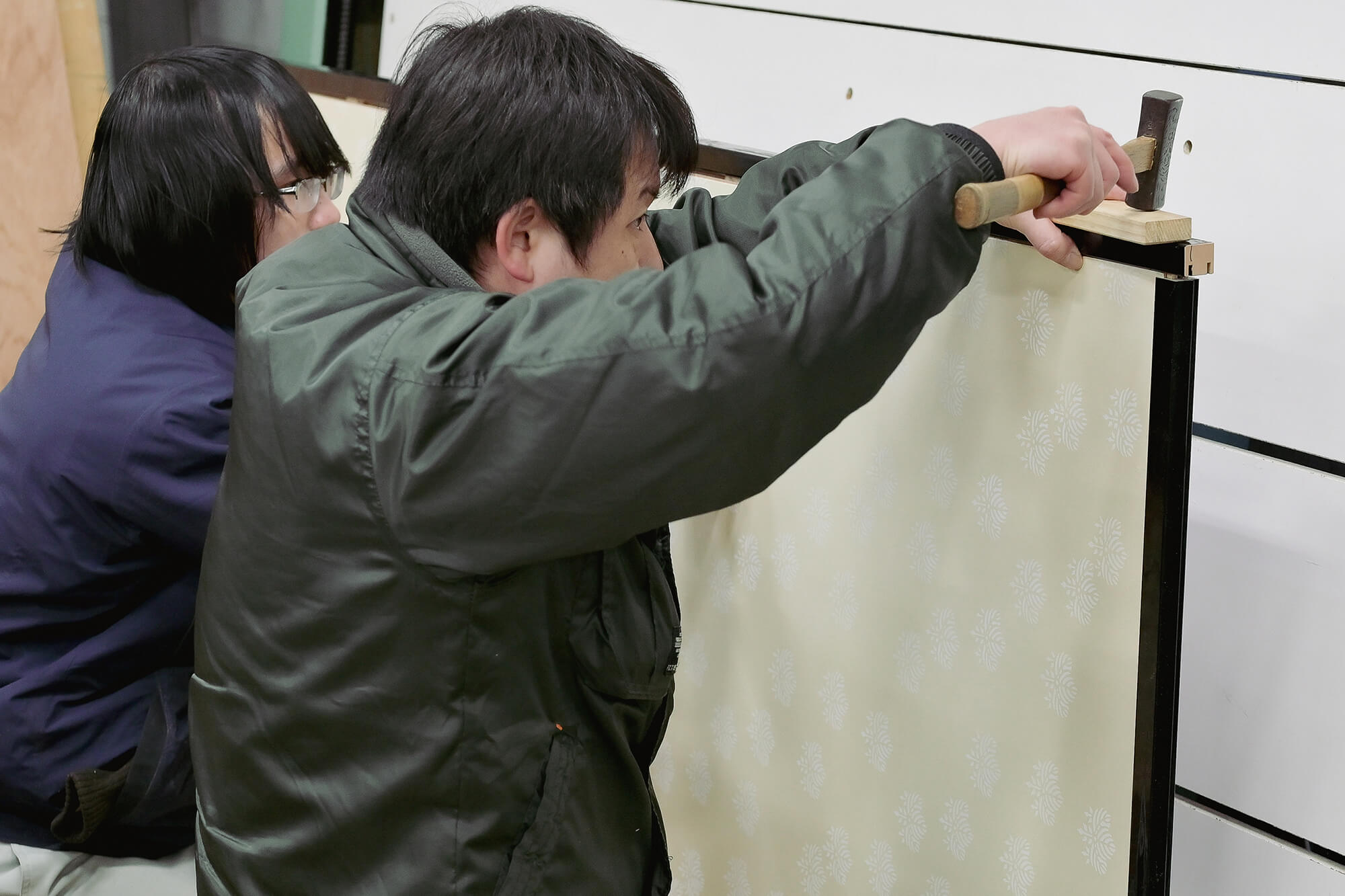 組み立て機4